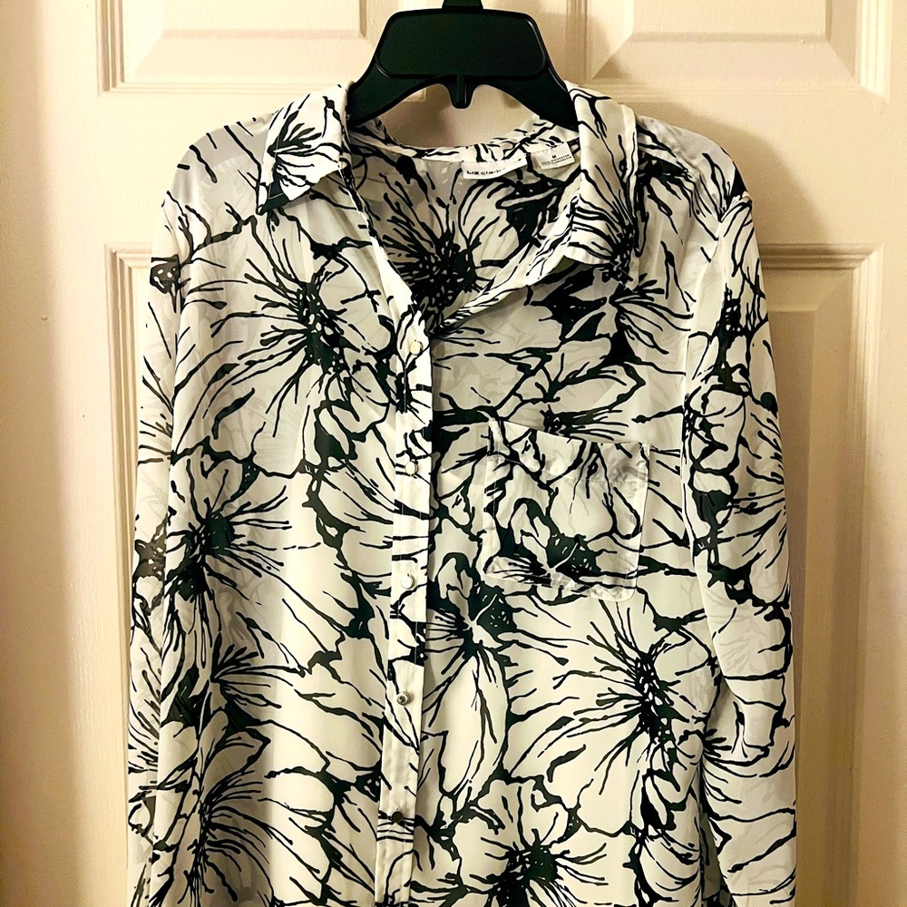 Liz Claiborne Sheer Long Sleeve Button Up Blouse Top